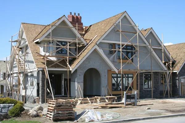 Top Roofing Companies for Quality Roofing Solutions