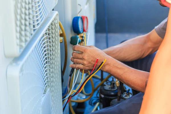 Professional Thermostat Installation Palm Desert Homeowners Can Trust